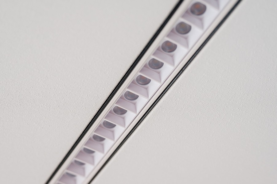 DK8003-WH Линейный светильник SMART LINEAR 9W DIM 3000K-6000K белый