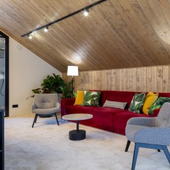 Однофазный шинопровод черный 2м 85080/00